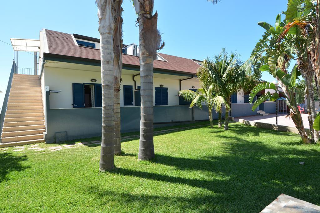 מרינה די רגוזה B&B La Castellana מראה חיצוני תמונה