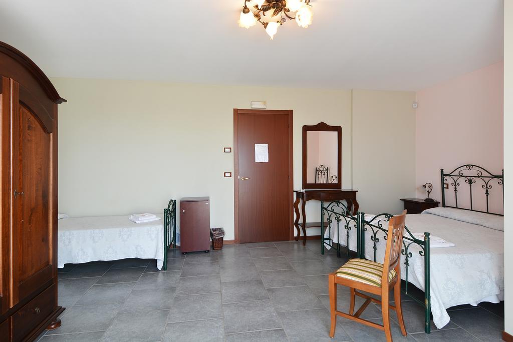 מרינה די רגוזה B&B La Castellana מראה חיצוני תמונה