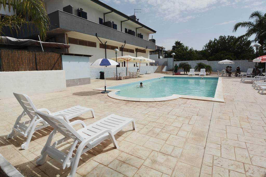 מרינה די רגוזה B&B La Castellana מראה חיצוני תמונה